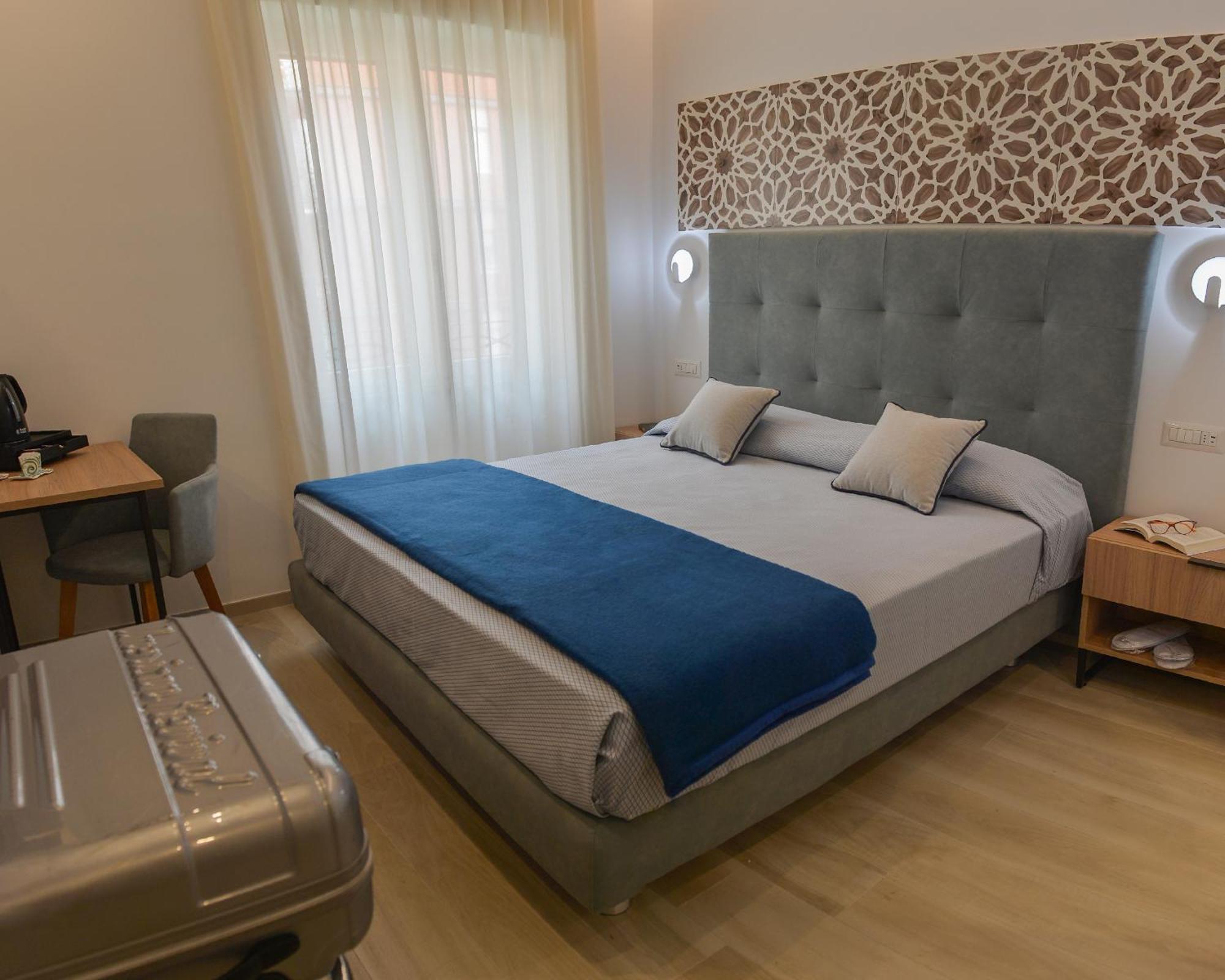Charming Rooms Amalfi Coast Maiori Εξωτερικό φωτογραφία