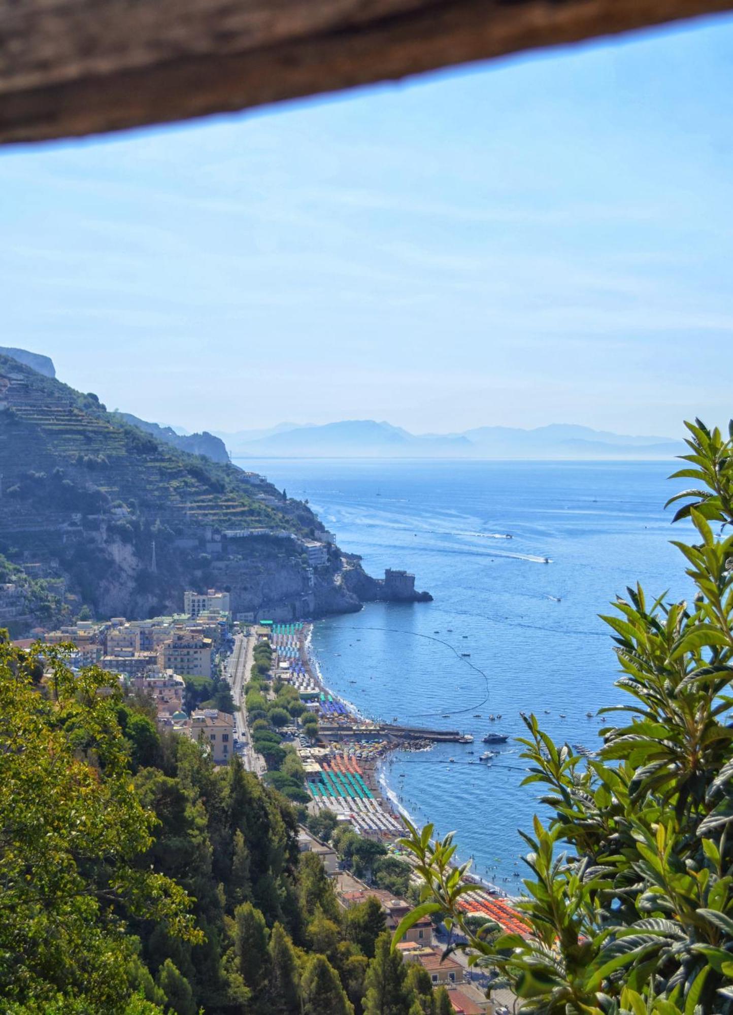 Charming Rooms Amalfi Coast Maiori Εξωτερικό φωτογραφία